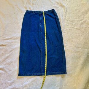 CHICO’S Large (Chico’s size 2) vintage long denim skirt